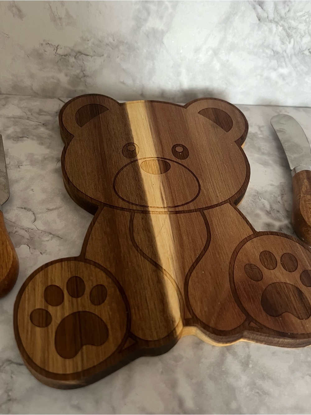 Wooden Teddy Bear Cutting Board - Brown